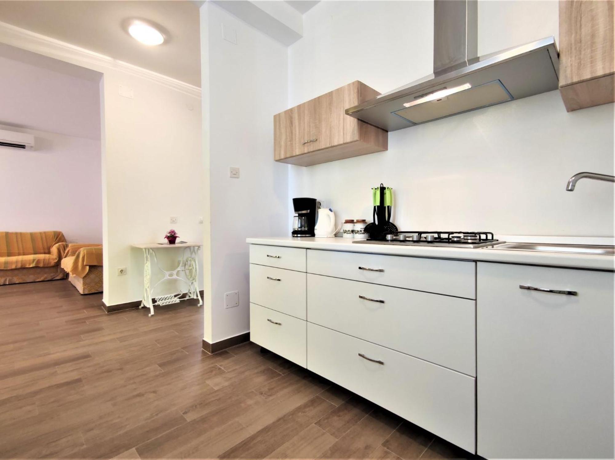 Apartments Morena Rakalj الغرفة الصورة